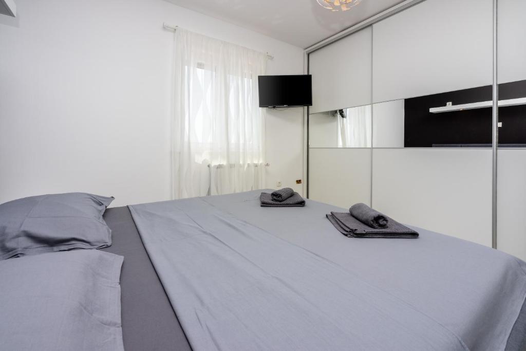 Apartments Luna photo 4