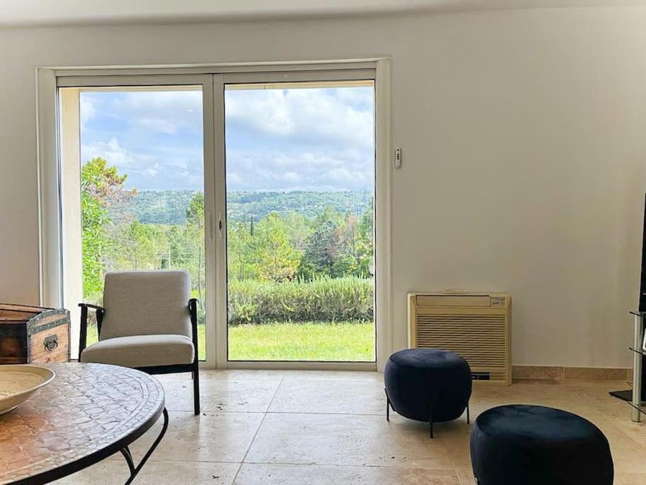Belle villa avec jardin piscine et salle de sport photo 4