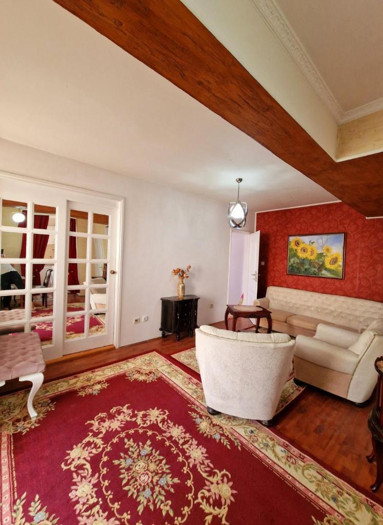Apartmani M br5