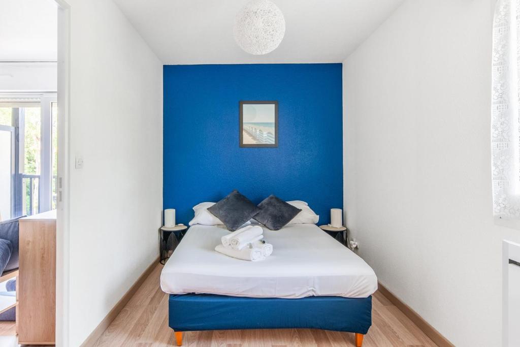 Charming 1br with sunny balcony - Houlgate - Welkeys photo 3