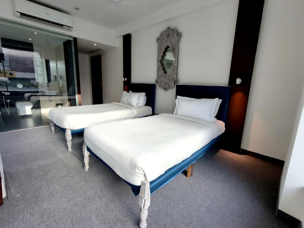 The Sky Imperial Hotel Yahvi photo 1