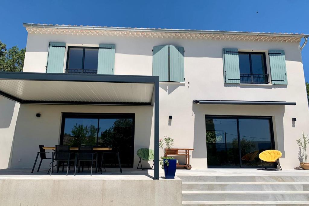 Villa contemporaine tout confort photo 4