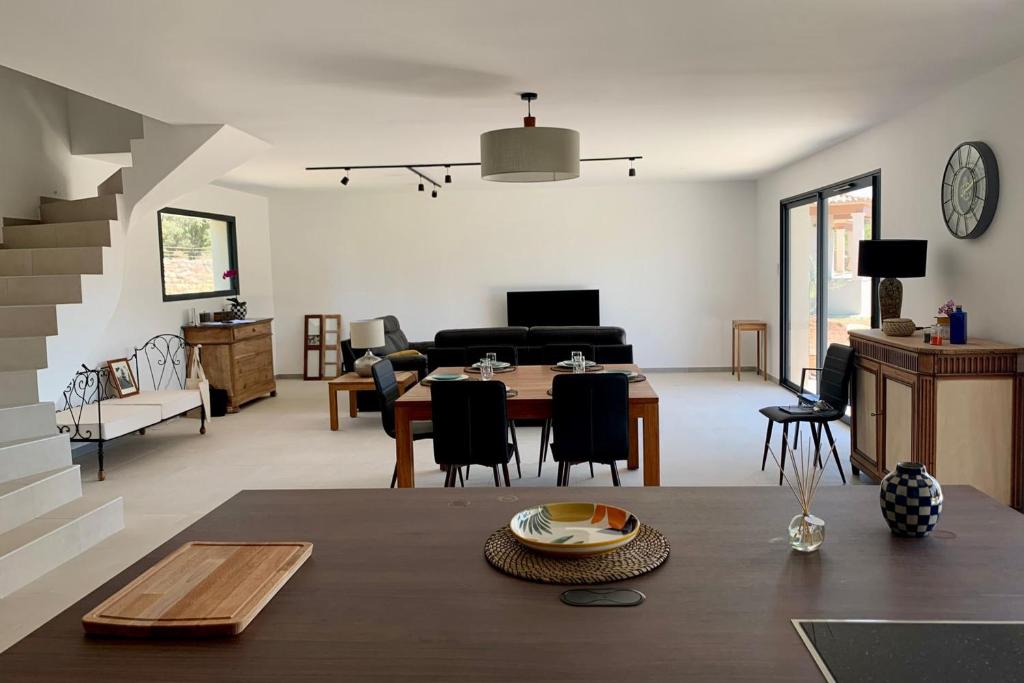 Villa contemporaine tout confort photo 3