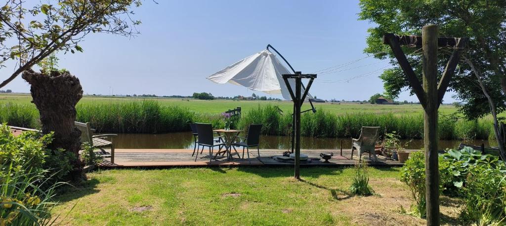 Garden house Zuiderwoude photo 1
