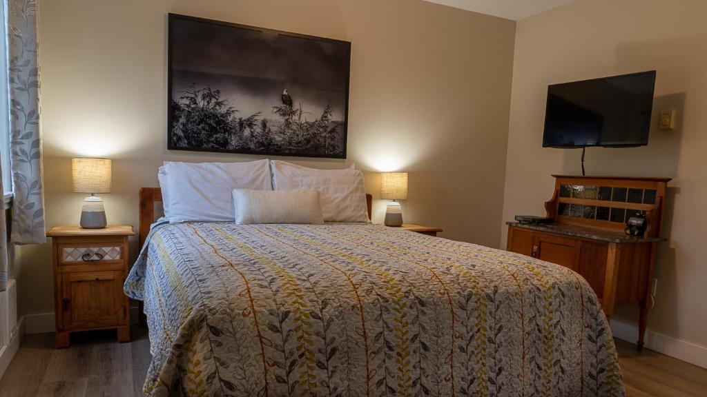 Wild Pacific Guest Suites photo 2