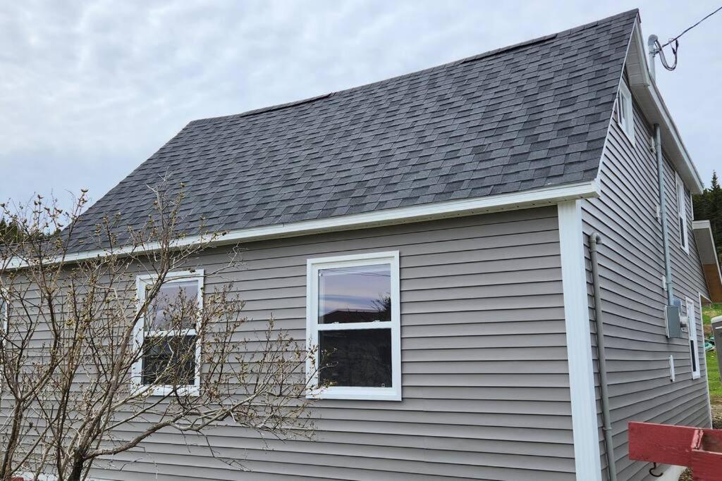 Family Ties Vacation Home - Rossy House photo 3