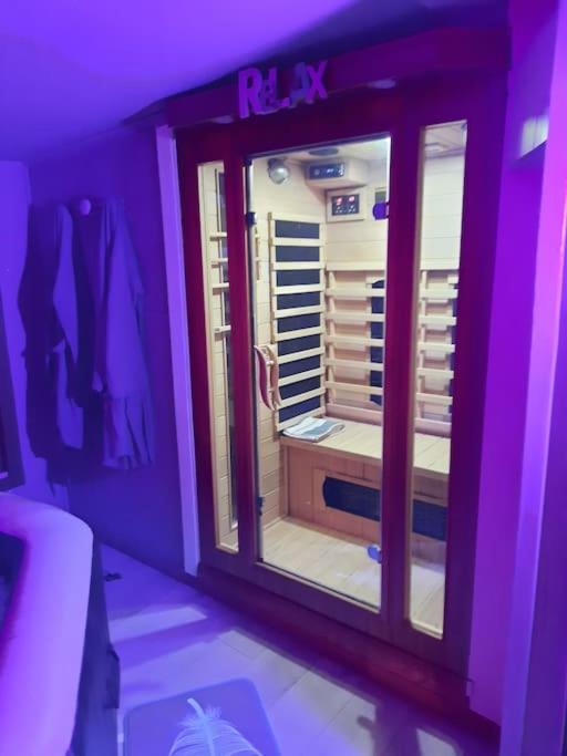 Duplex avec jacuzzi et sauna photo 2