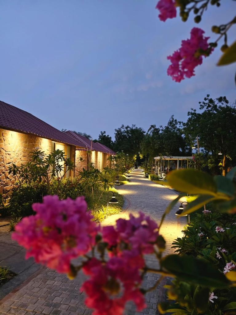 Surpura Bagh photo 4