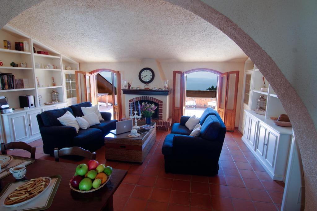 NSM Villa Carlotta con mini piscina idromassaggio a picco sul Mare