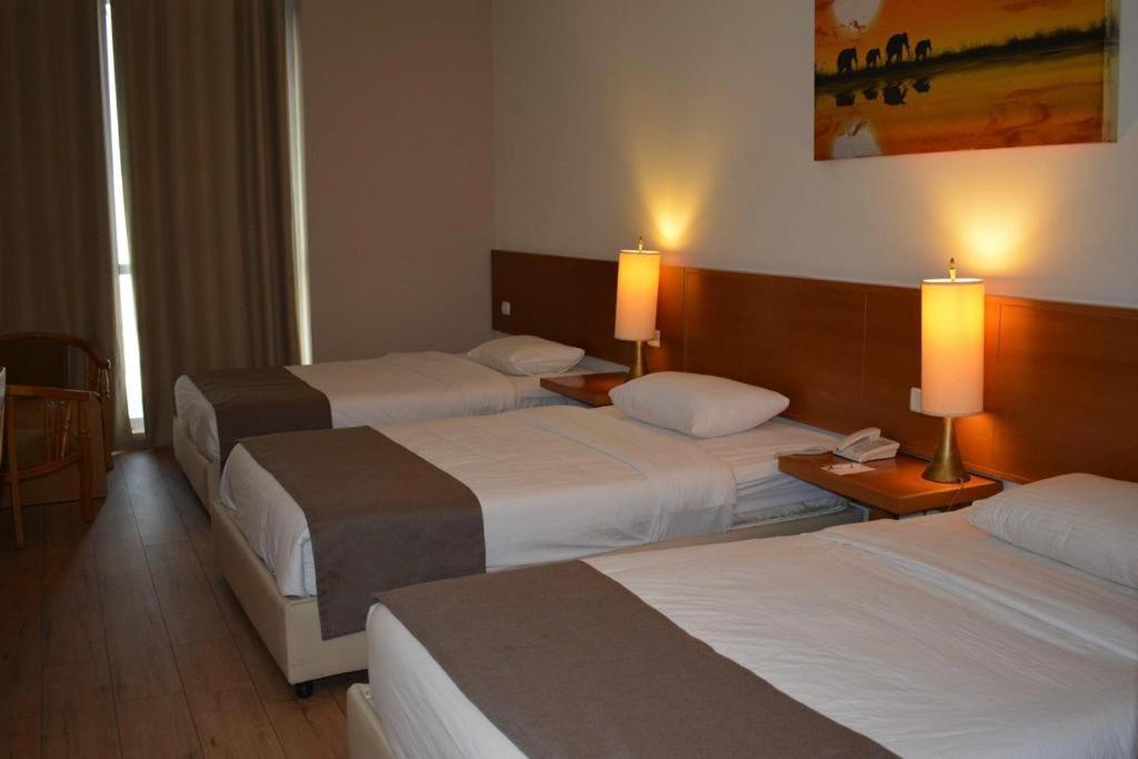 Caesar Hotel Ramallah photo 2
