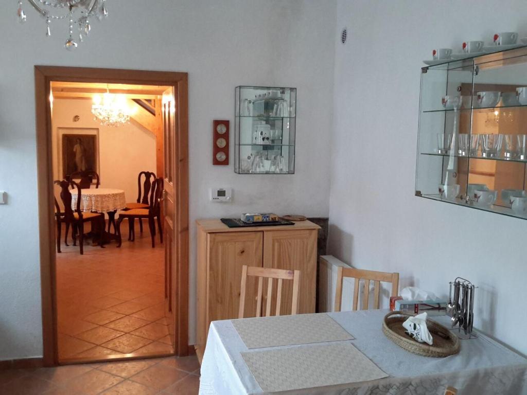 Slavonice - Čapí dům photo 1