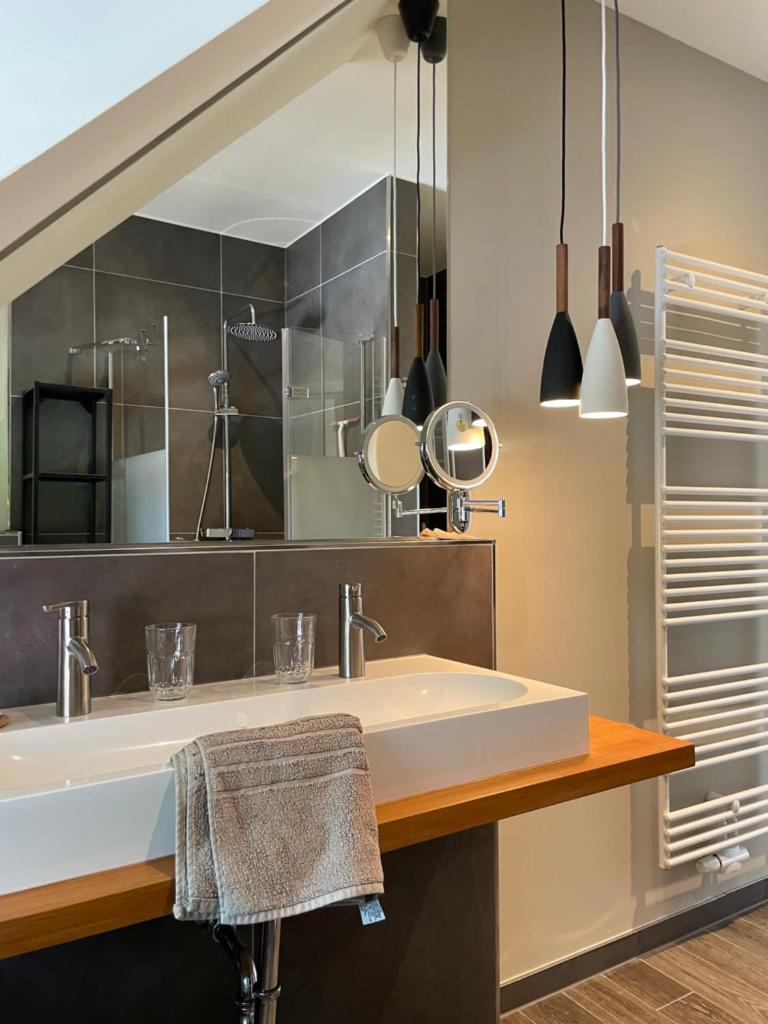 Luxus Lindenhof Apartments photo 4
