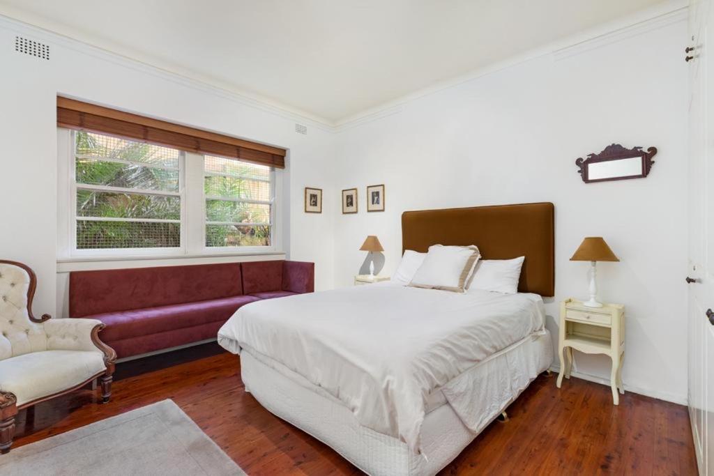 Double Bay Harbour-front apartment with stunning views photo 3
