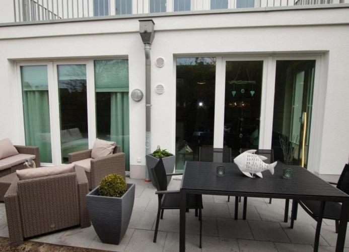 Strandperle; idyllisch gelegen mit Terrasse und Garten, für 4 Personen photo 1