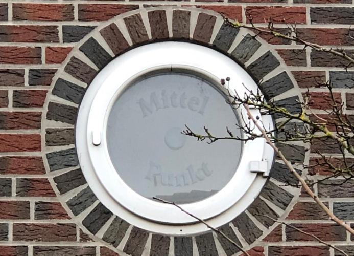 Mittelpunkt 9 - Zentrales Reihenhaus in perfekter Lage photo 3