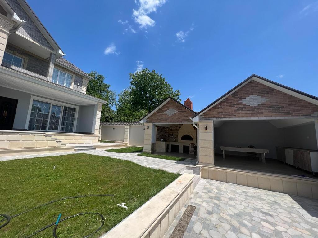 Luxury BABAK Villa photo 3