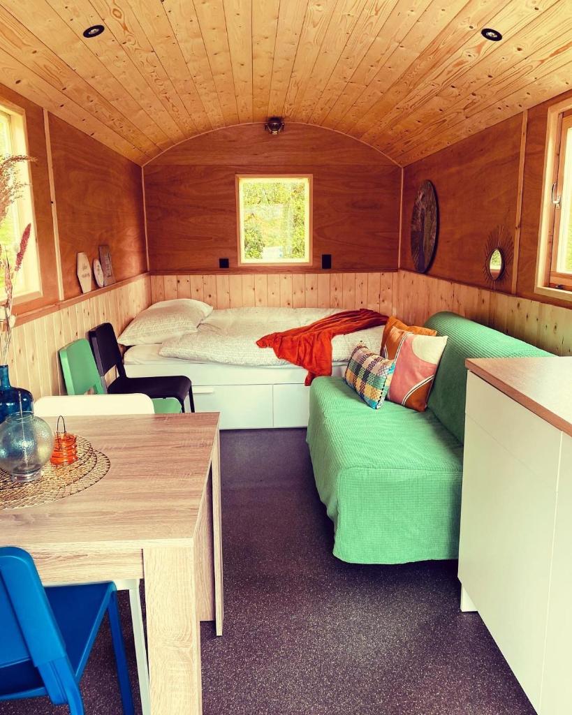 Pipowagens bij Camping & Pannenkoekenrestaurant De Koppenjan Jubbega photo 1