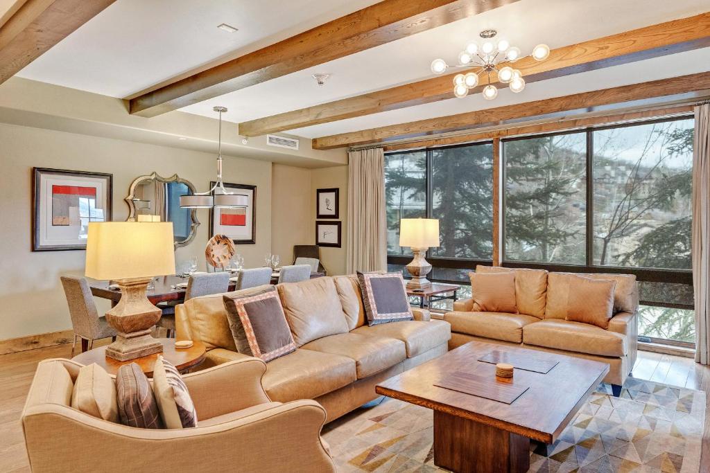 Edgemont 2306 - Luxury Ski-in Ski-out Condo photo 1