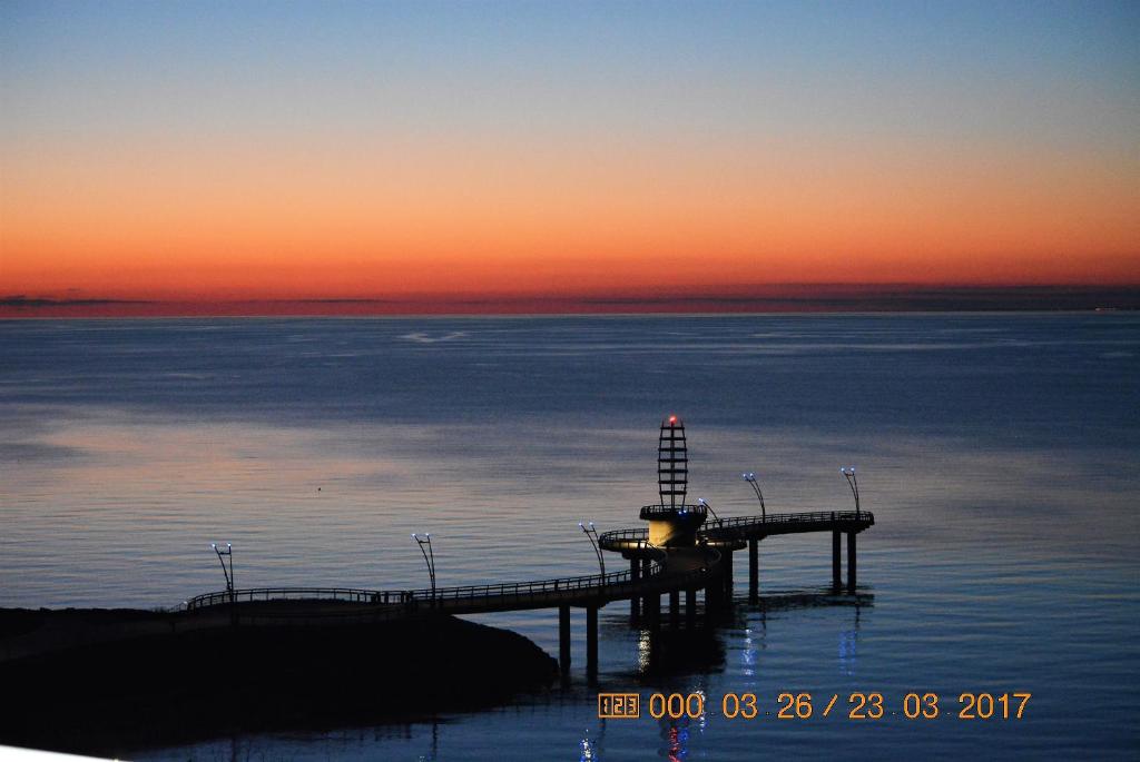 Penthouse on the Lake photo 4