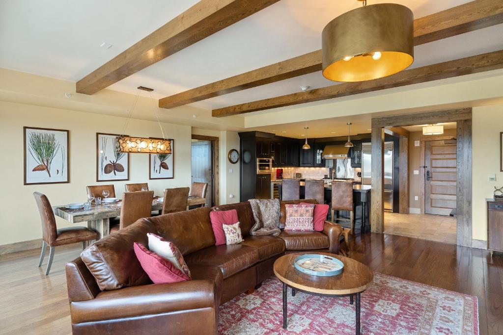 Edgemont 2605 - Luxury Ski-in Ski-out Condo photo 3
