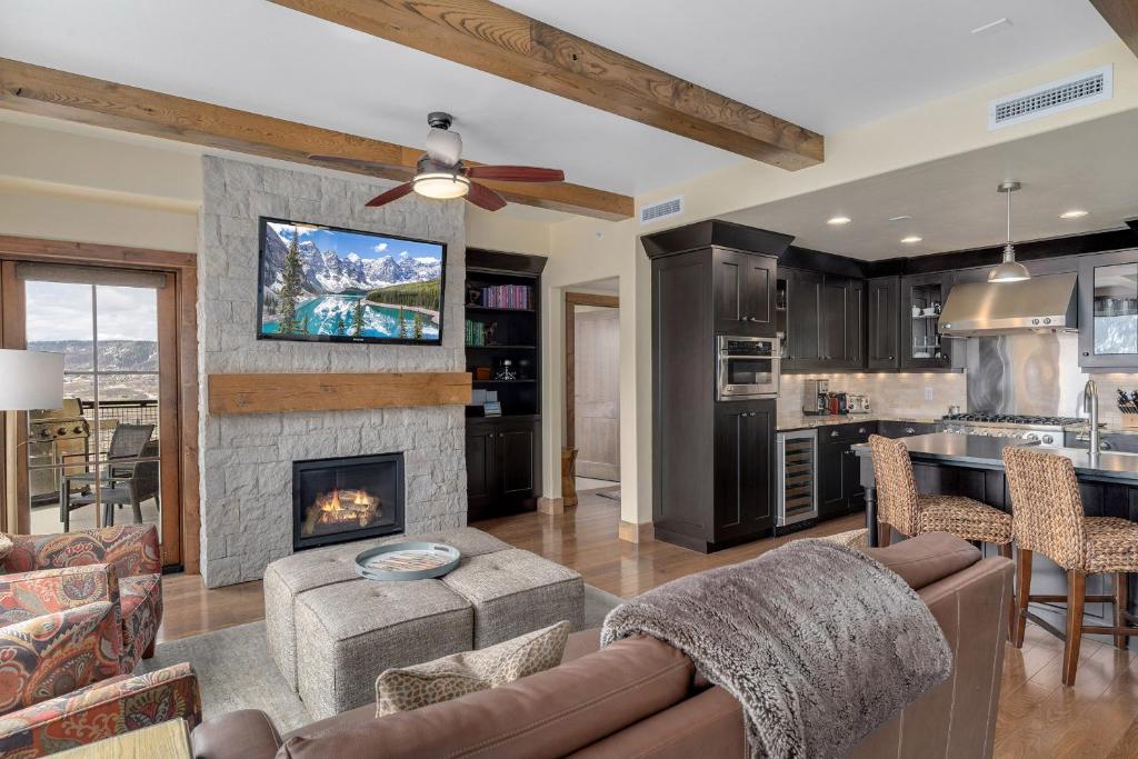 Edgemont 2602 - Luxury Ski-in Ski-out Condo photo 1