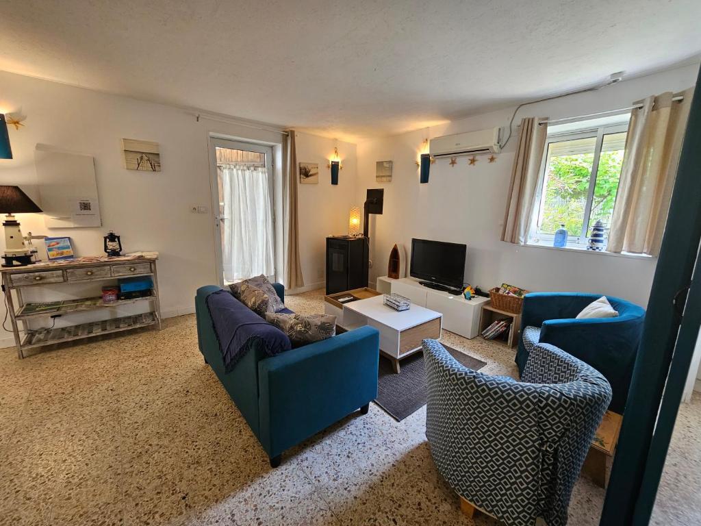 Maisonnette Marine photo 1
