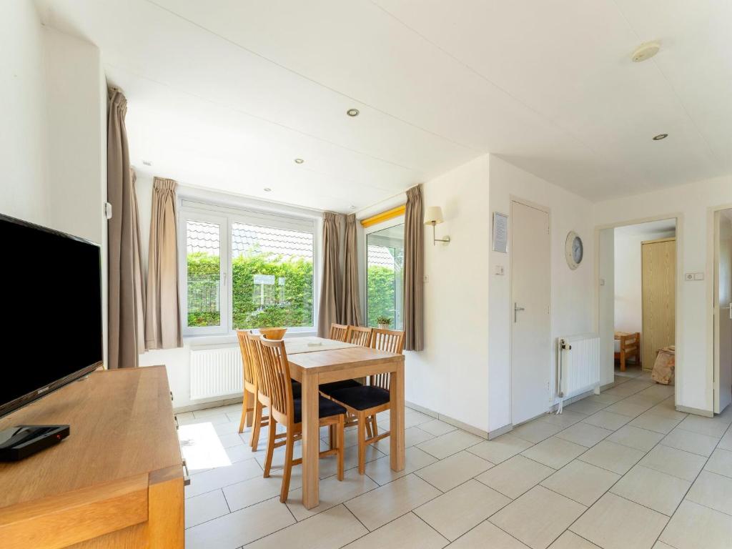 Beautiful holiday home in Baarland with private garden photo 2
