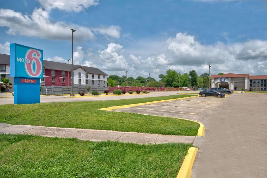 Motel 6-Lafayette, LA photo 2
