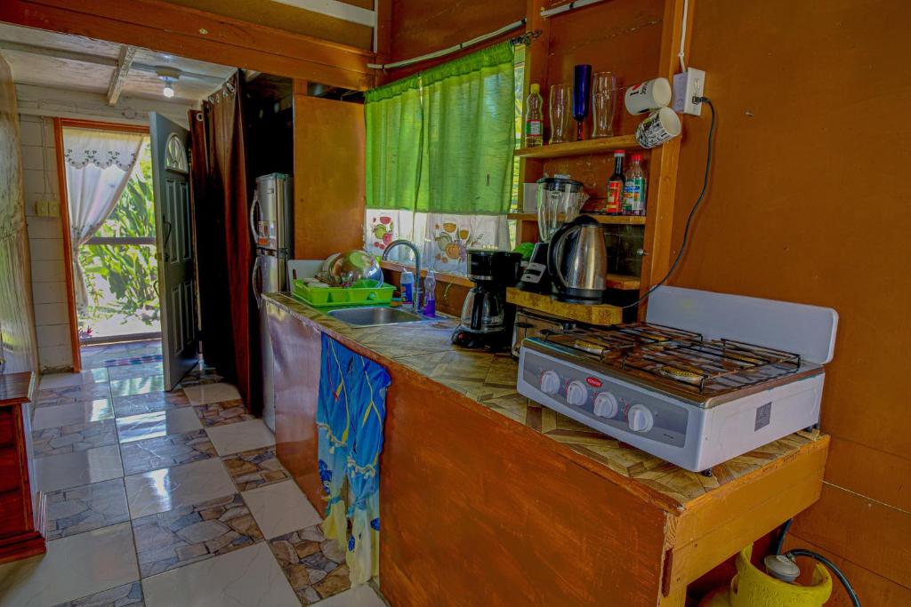My Little Cabin In Negril, cabin photo 3