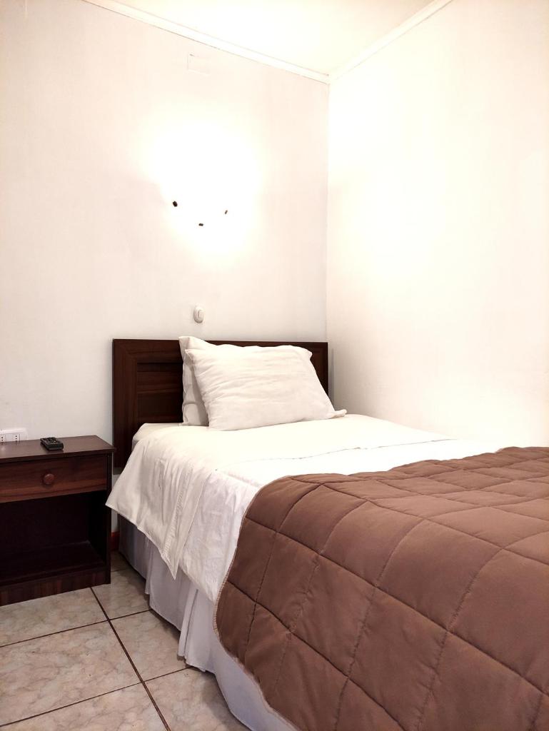 Hostal valle de la luna photo 1
