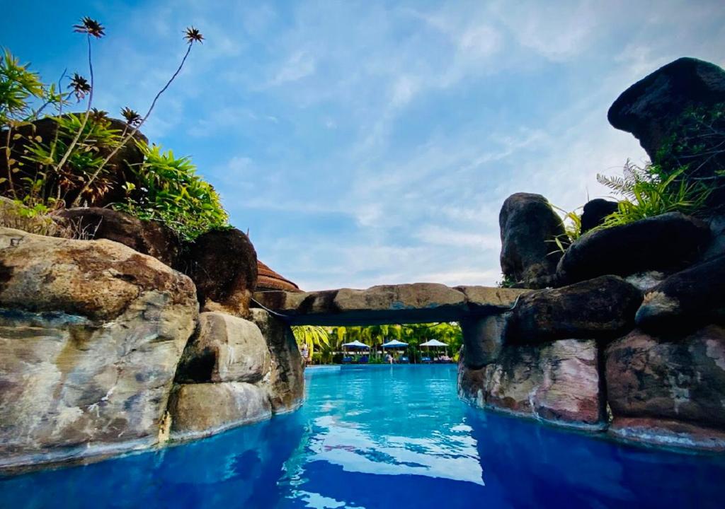 Try Palace Resort Kep photo 1