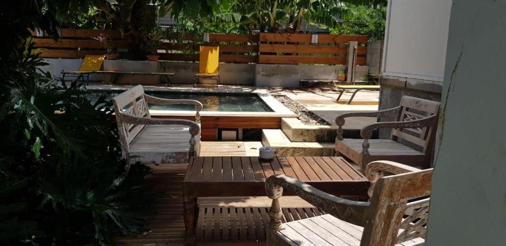 le raphael ( chambre piscine) photo 2