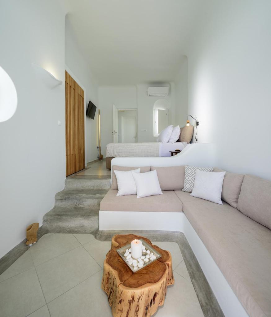 Aethria Villa - Tap to explore photos