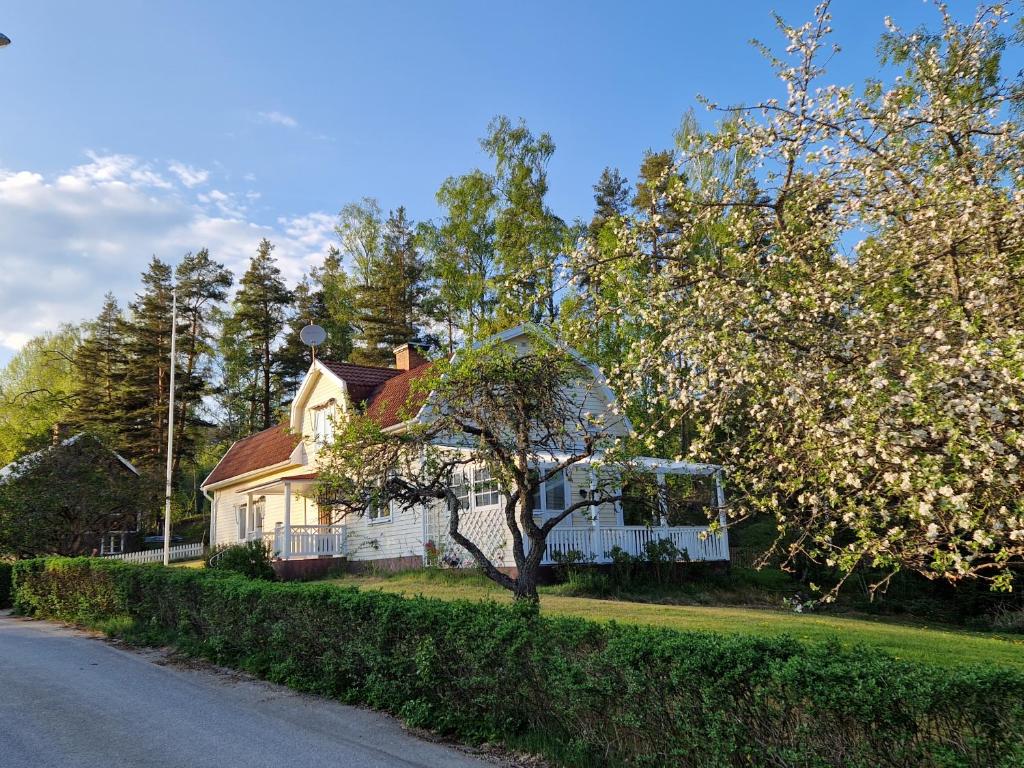 Ferienhaus in Lönneberga photo 1
