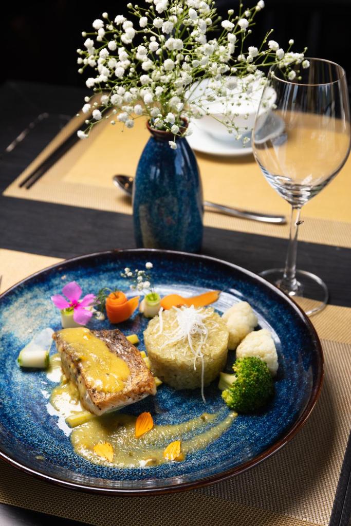 La Regina Grand Cruise