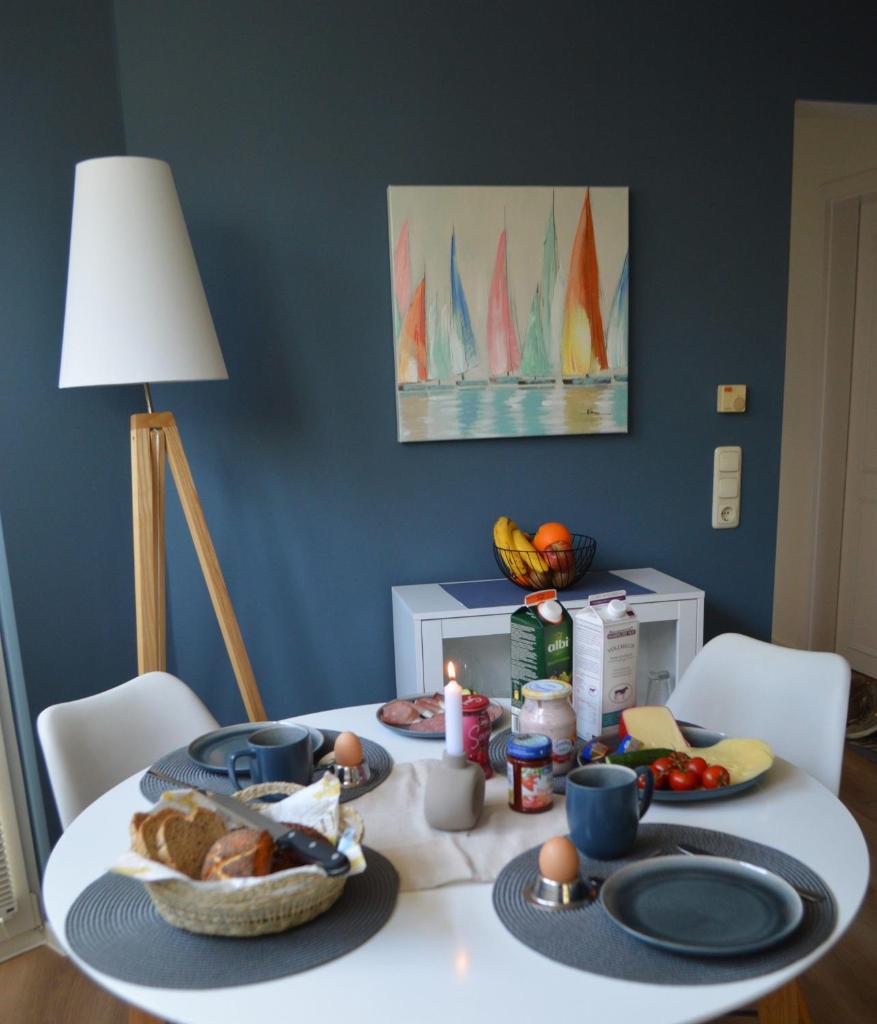Blue-HideAway photo 3