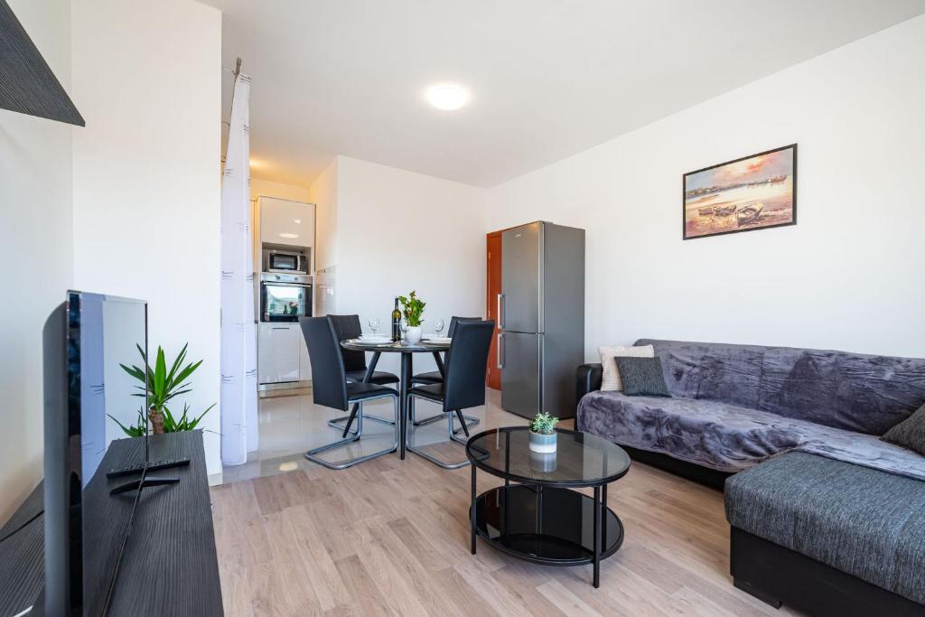 Apartments Sandra photo 3