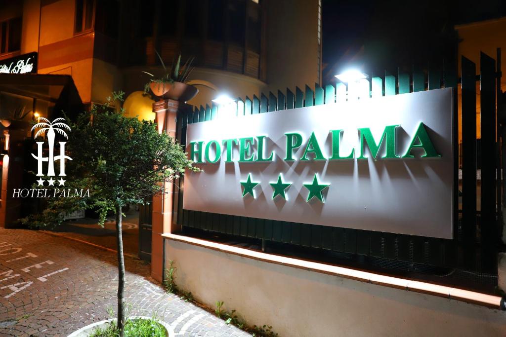 Hotel Palma - Tap to explore photos