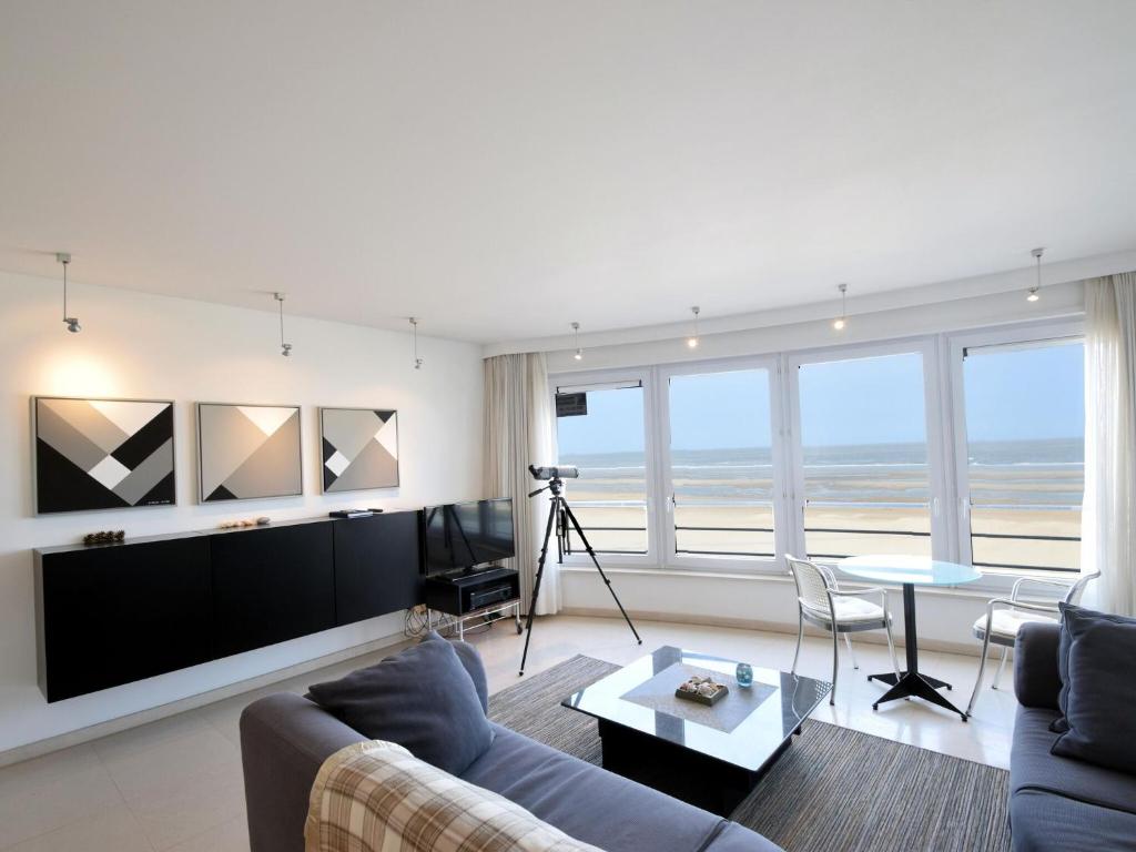 Cockpit 0102 apartment overlooking the sea photo 1