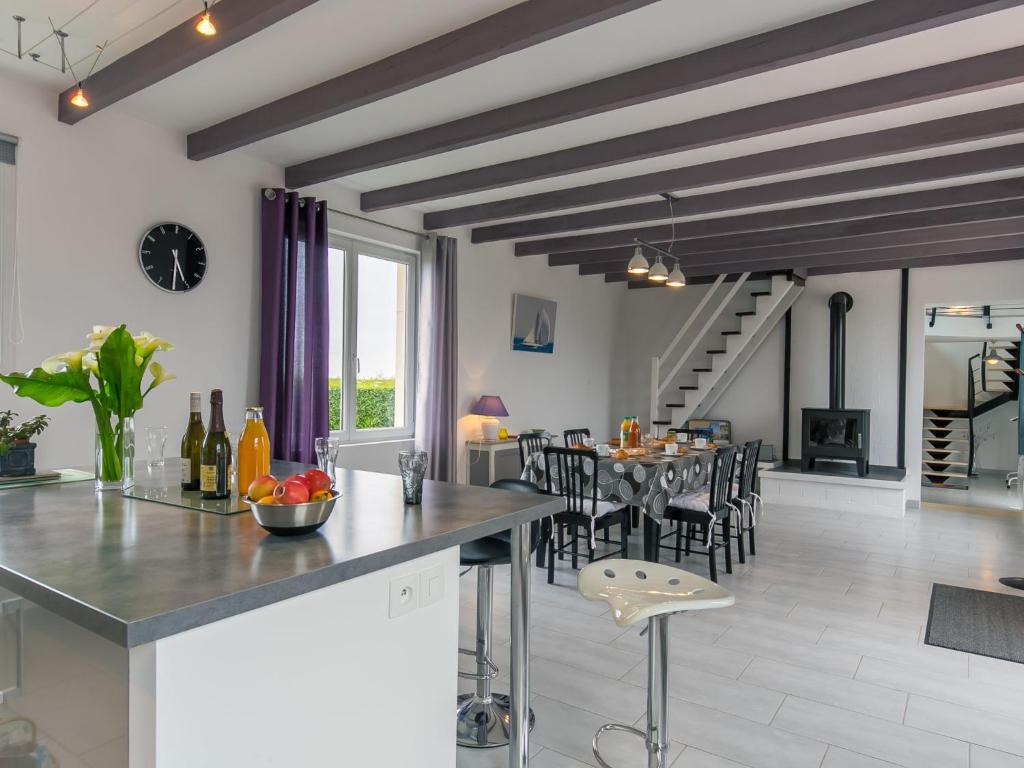 Holiday Home Ty Ar Mor - CED228 by Interhome photo 1