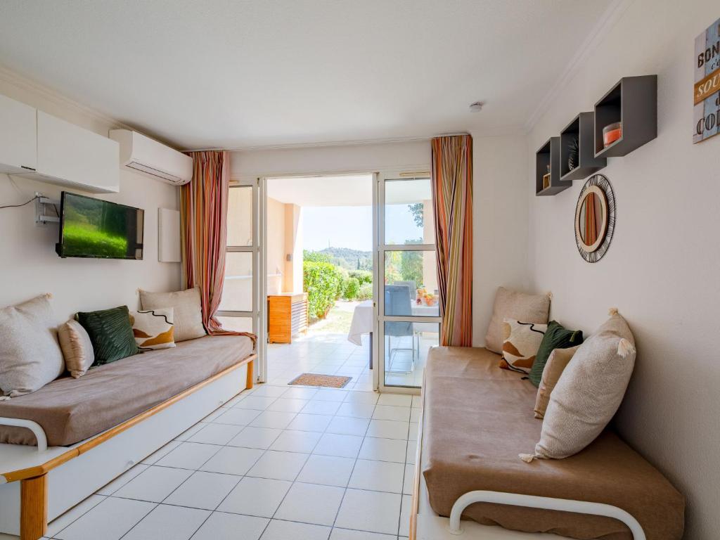 Apartment Village Cap Estérel - L'Esquinade-9 by Interhome