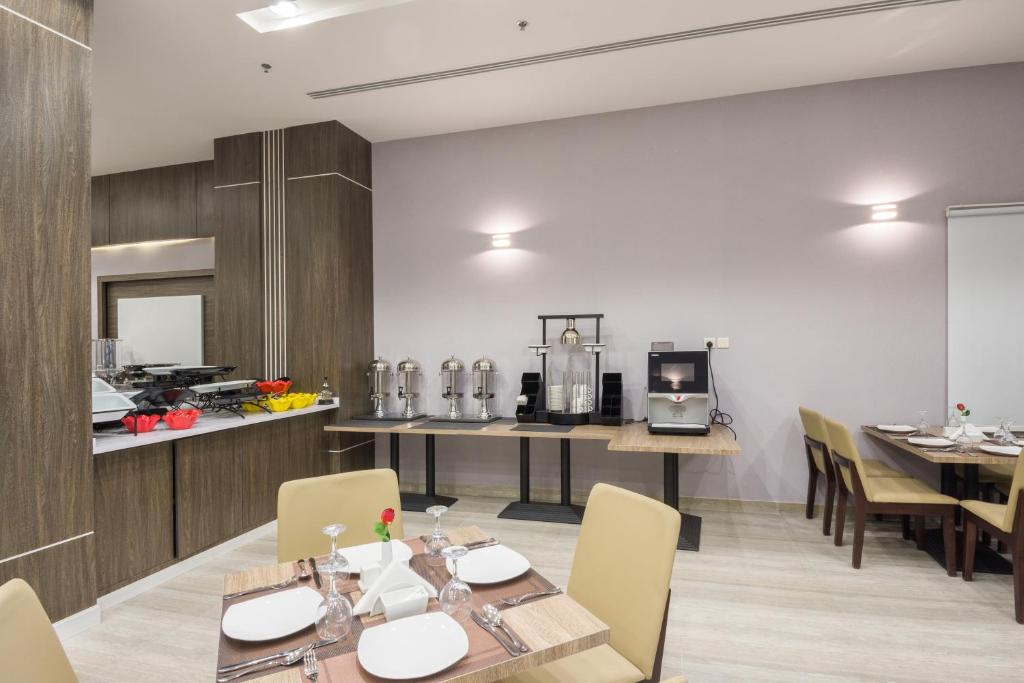 Enala Hotel - Al Khobar photo 1