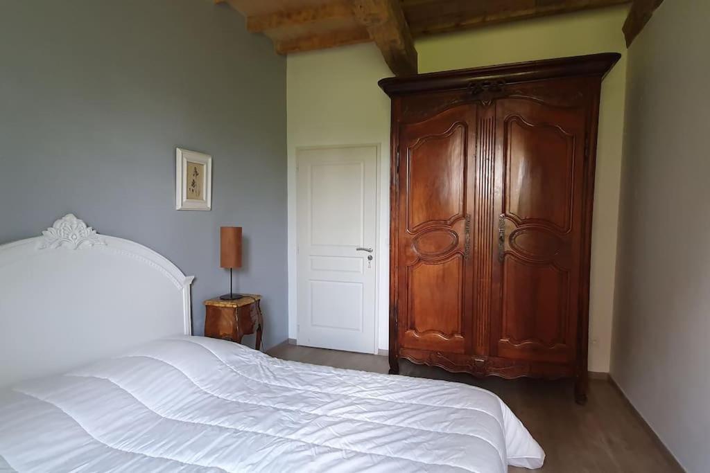 Gite classé quatre étoiles dans les dépendances du chateau de Manau photo 4