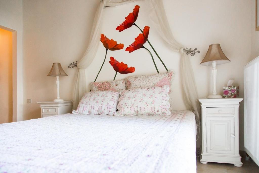 Seafront Luxury Villa w/5-en/suite BR & BBQ photo 3
