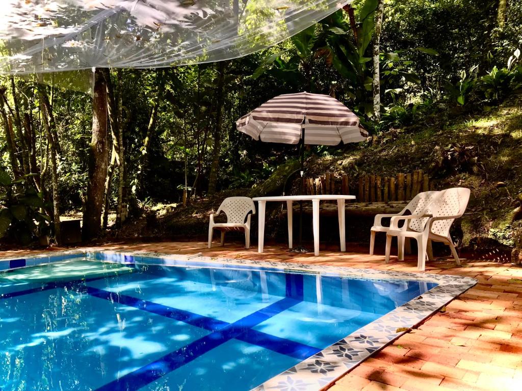 Casa Quinta independiente con, Billar, Tejo, Jacuzzi, kiosco, piscina photo 2