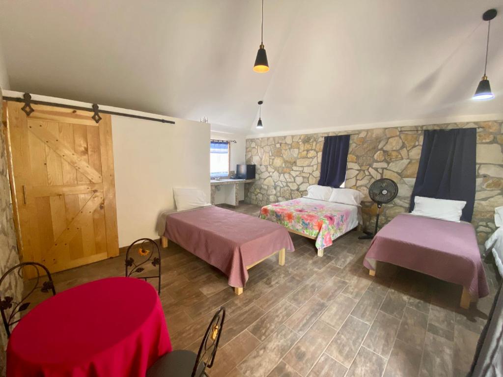 Azomalli Hotel Boutique - Tap to explore photos