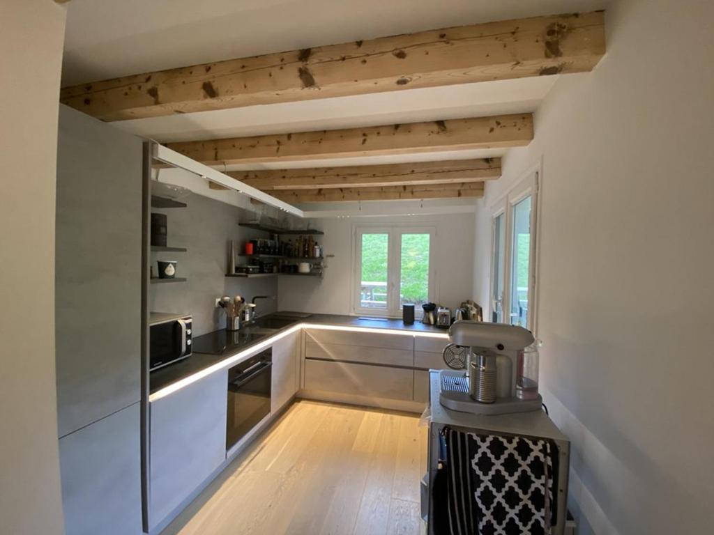 Chalet Crest-Voland, 6 pièces, 10 personnes - FR-1-733-70 photo 2
