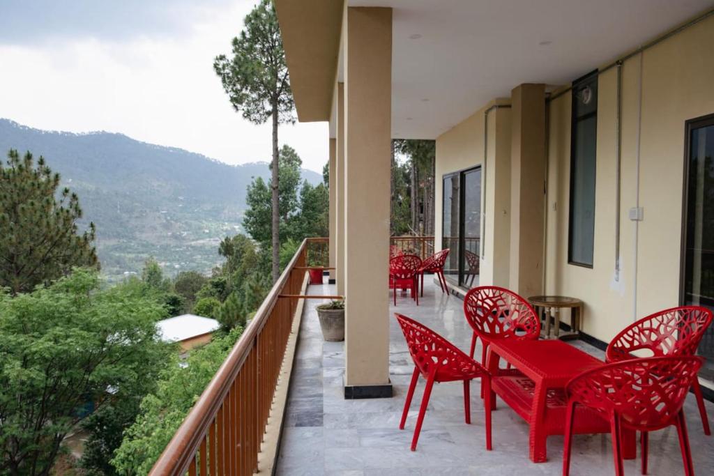 Resort One Murree photo 3