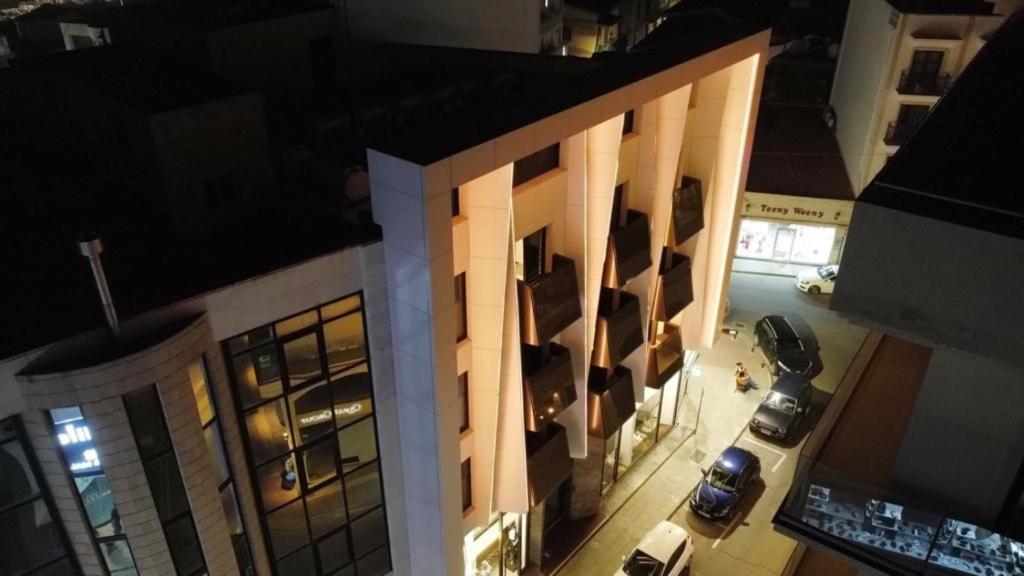 Raam Luxury Suites photo 1
