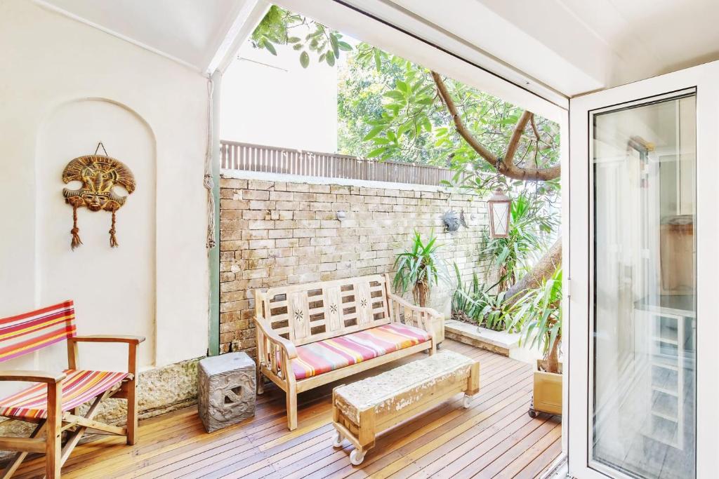 Prime locale 3 Bed Artists Home by Surry Hills photo 3